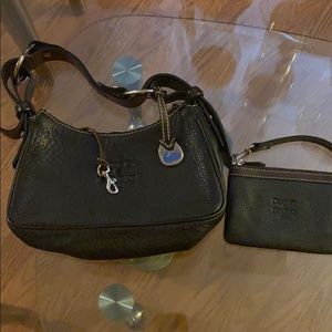 Dooney & bourke wallet & purse